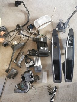 Rozpredam Citroen C4 1,6 hdi 2,0 hdi - 7