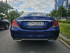 Mercedes Benz C200 - 7