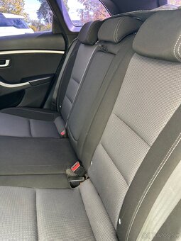 Predám Hyundai i30 Combi 1.6 CRDi 81kw Diesel 2016 - 7