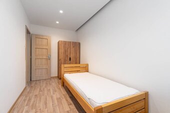 Slnečný 3-izbový byt s balkónom na Rastislavovej ulici - 7
