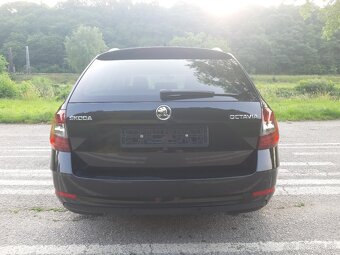 ŠKODA OCTAVIA COMBI 2,0 TDI DSG - 7