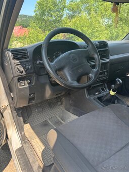 Opel frontera-B - 7