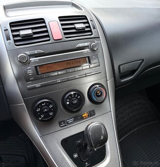 Toyota Auris 1.6 I Dual VVT-i MM Sol, 91kW, A/T, 5d. - 7