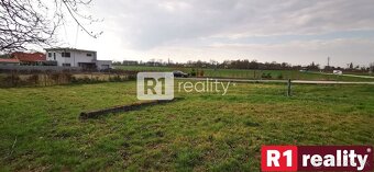 Zaujímavá investícia pri Piešťanoch "POZEMOK" / 903 m2 / B - 7