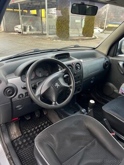 Peugeot Partner 2.0HDI - 7