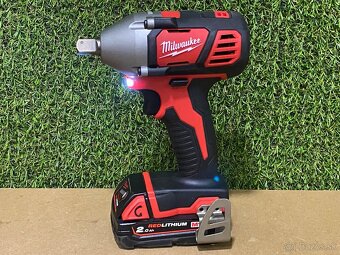 Milwaukee M18 BIW12 aku rázový uťahovák - 7