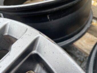 Disky DEZENT, grafitová šedá, R16, 6,5x16, 4x100, ET40 - 7