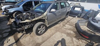 Škoda octavia 2 facelift 1.9 tdi 77kw BXE - 7