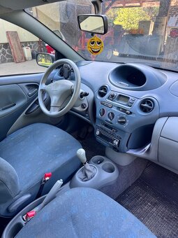 Toyota Yaris p1 (nahradne diely v celku) - 7