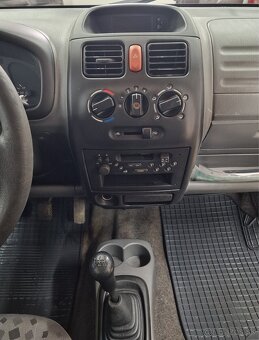 Opel Agila 1.0 12V - 7