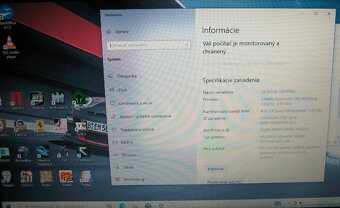 LENOVO V110 15IAP (display 15,6") - 7