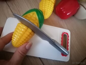 Plastová zelenina a ovocie so suchým zipsom - 7