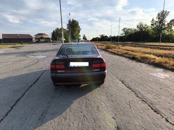 Renault Laguna 1.8 - 7