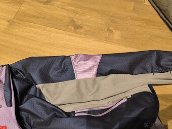 Prechodná bunda Nike. - 7