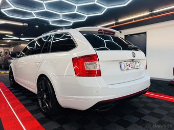Škoda Octavia Combi 2.0 TDI DPF RS DSG - 7