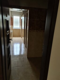 Na predaj areál s kanceláriami a skladmi na okraji mesta. - 7