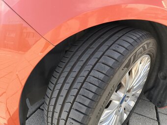 Ford Focus 1.6TDCI 85KW TITANIUM - 7