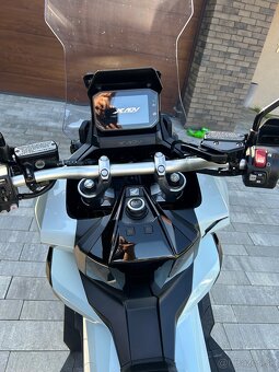 Honda X ADV 750 - 7