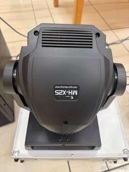 Predám otočné hlavy Stairville MH-X25 - 7