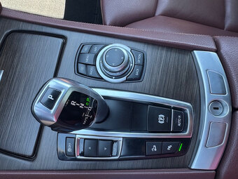 BMW Rad 7 750i xDRIVE AKONTACIA OD 0% - 7