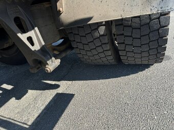 MAN TGM 18.290 se shrnovací plachtou a čelem - 7