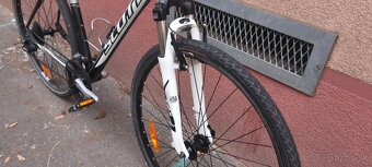 Predám crosový bicykel SCOTT sportster 50,kolesá 28" - 7