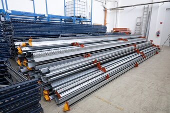 Predám pojazdové regály - 7