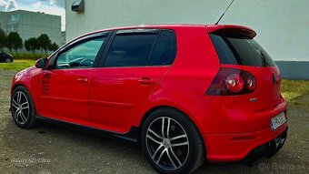 Wolkswagen Golf GTI - 7