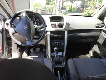 Peugeot 207 SW 1,6 Hdi 68 kw rv 2011 - 7