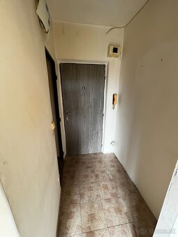 1 izbový byt + 1 loggia + 1 balkón + tichá lokalita - 7