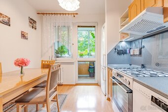 Na predaj | 3 izbový byt 71,86 m² s loggiou - Znievska - 7