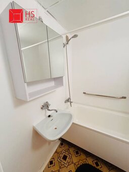 Prenájom 3 izbového bytu na Sídlisku JUH v NZ - 7