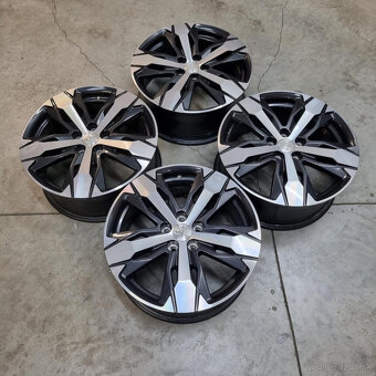 Hliníkové Peugeot disky 5x108 R18 7,5J ET49 - 7