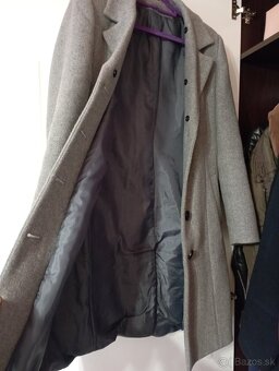 Sivý kabát - 7