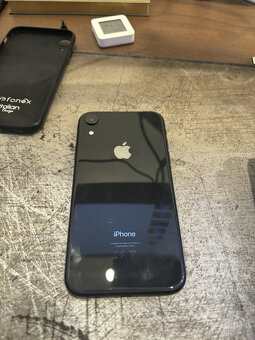 Iphone XR 64 GB – Black - 7