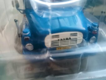 1:43 TATRA 148 - 7