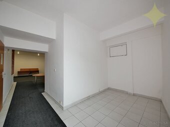 PRENÁJOM Obchodný priestor alebo kancelária centrum mesta Ru - 7