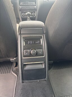 Skoda Superb 2.0tdi DSG - 7