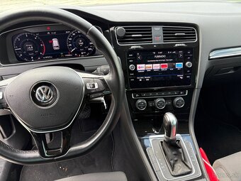 VW Golf VII Variant 2,0 TDi Highline DSG - 7