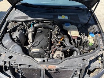 Rozpredam Škodu Superb 1,9tdi - 7