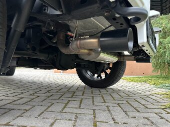 Jeep Wrangler UNLIMITED BRUTE 2,0 PHEV 4XE, DPH - 7