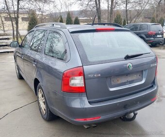 Škoda Octavia Combi facelift 1.6 TDI 4x4 2011 - 7