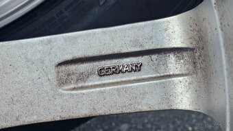 Predám zimné komplety Audi - 7