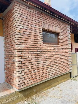 Ručne rezaný rustikálny tehlový obklad - krajný rez - 7