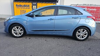 Hyundai i30 1.6i MPI DOHC CVVT Family, Nova STK, 53200 KM - 7