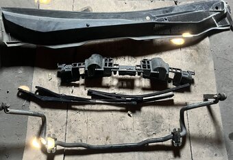 Vsetko komplet za 100e Opel Astra H Cierna - 7