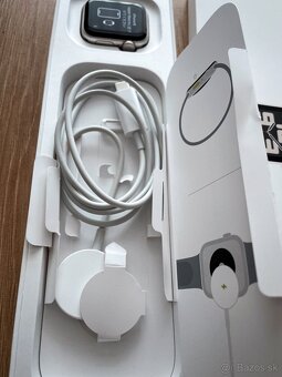 APPLE WATCH SE 2 • 44mm • 2024 • CELLULAR - 7