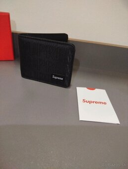 Supreme penaženka - 7