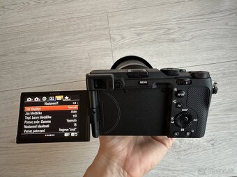Sony Alpha a7C full frame v TOP stave - 7