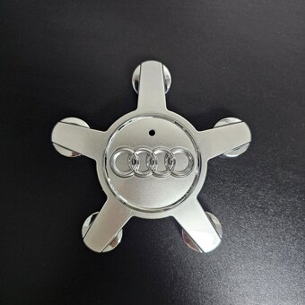 ✅AUDI✅STREDOVE KRYTKY KOLIES, 135 MM - HVIEZDICA 4F0601165N - 7